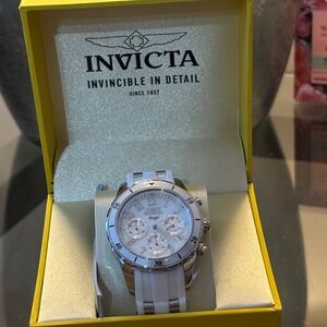 BNIB! Women’s Invicta Angel Watch - White & Silver